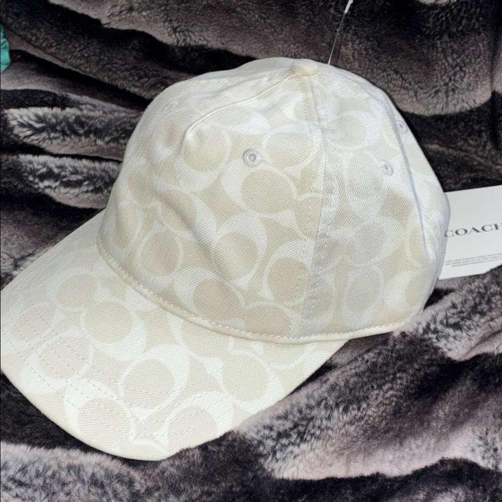 Coach Chalk white beige signature logo baseball cap - Picture 2 of 4